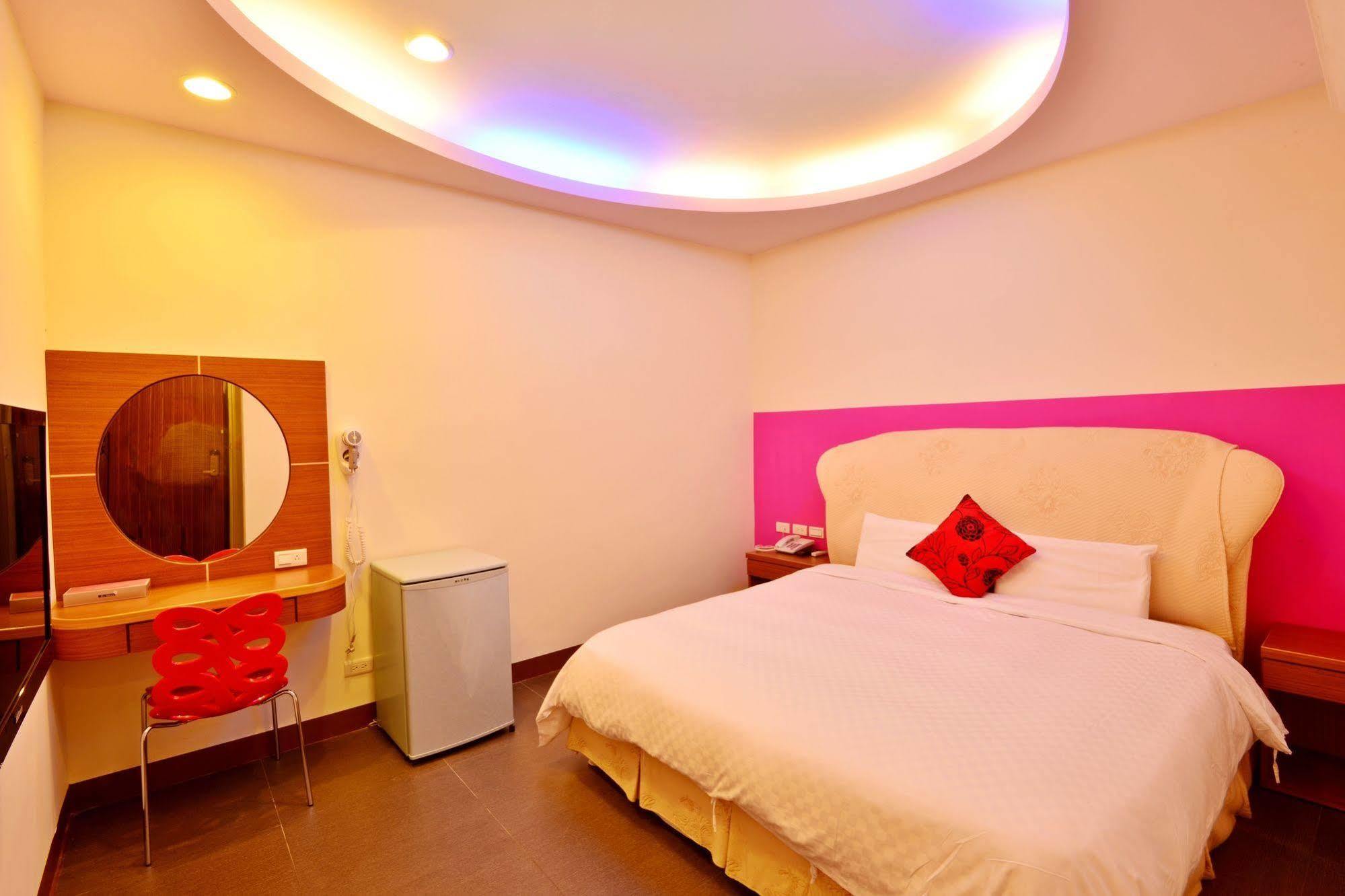 Kenting Coral Sea Resort Hotel Exterior photo